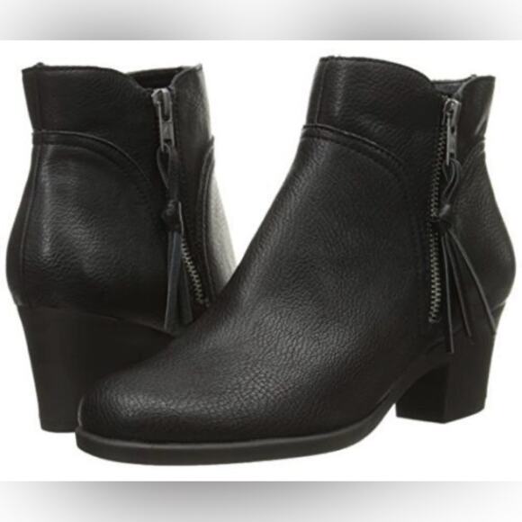 AEROSOLES ACROBATIC HEEL REST ANKLE BOOTS BLACK HEEL BOOTIES SIZE 9 - Picture 1 of 10